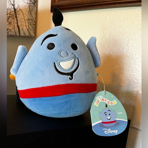 Disney Licensed The Genie Squishmallow - Picture 3 of 6